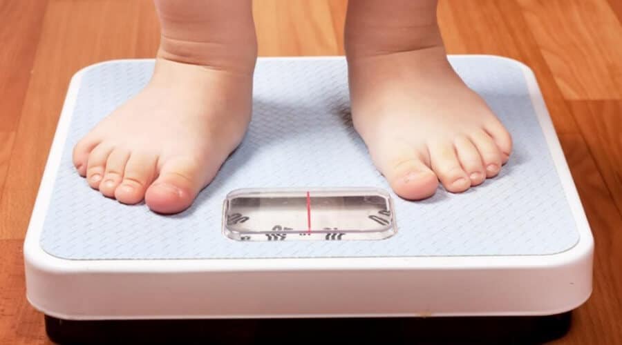Thực đơn cho bé 1 tuổi chậm tăng cân