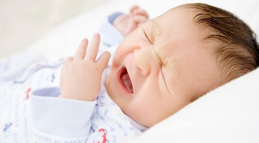 Trẻ sơ sinh 3 tháng tuổi bị ho