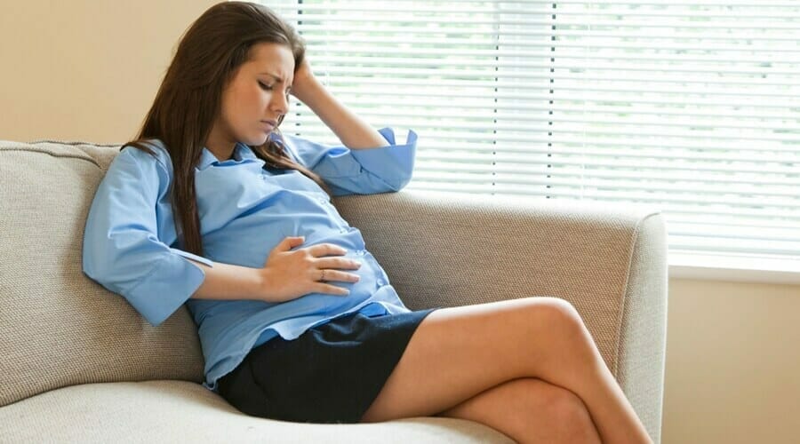 Đau bụng khi mang thai tháng thứ 5