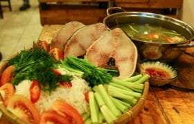 Cách nấu lẩu cá bớp măng chua đặc sản miền Trung