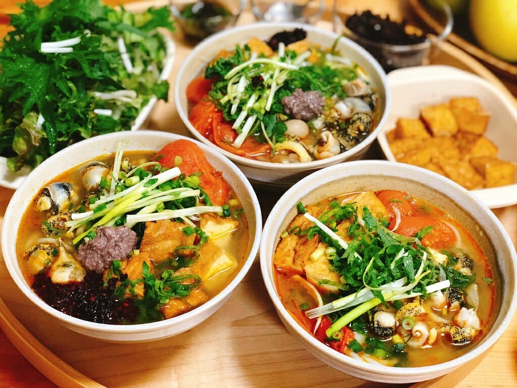 Bánh canh giò heo và các món nên ăn tại nhà trong mùa dịch - Ẩm thực - Việt Giải Trí