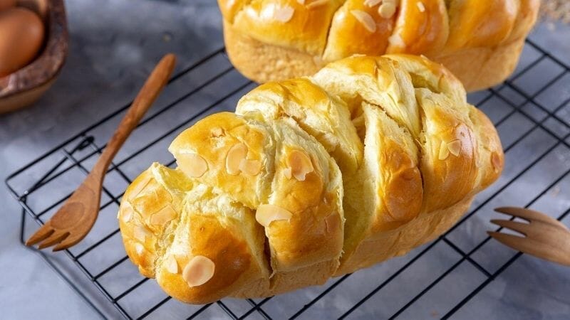 Cách làm bánh mì hoa cúc Harrys Pháp đơn giản tại nhà