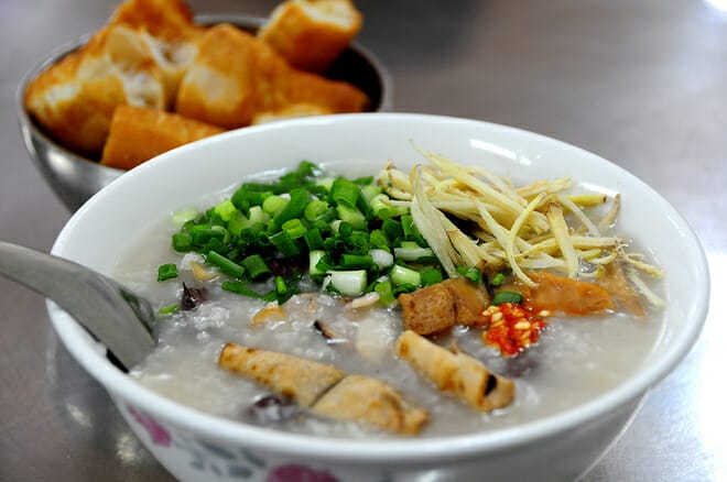 Món ăn vặt Quảng Ninh được du khách yêu thích - Nhà Hàng Phương Nam
