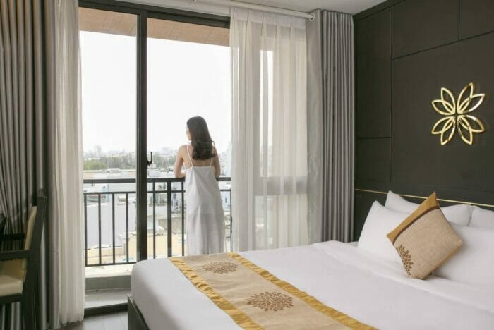Đánh giá khách sạn Đà Nẵng gần biển chất lượng giá rẻ Hanami Hotel Danang