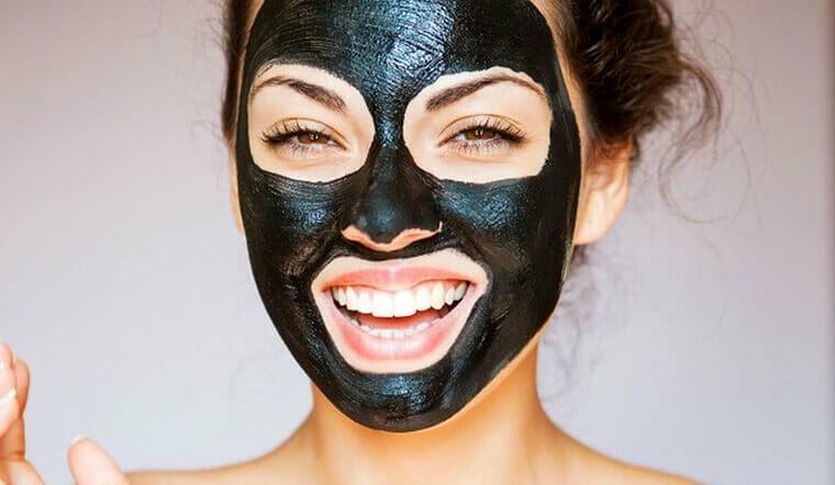 5 cách đắp mặt nạ than hoạt tính giúp thải độc, trị mụn, trẻ hóa da
